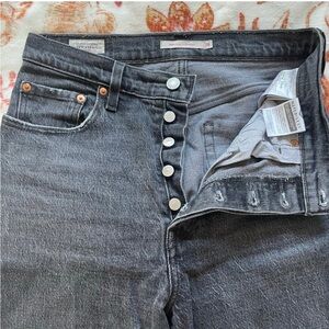 Levi’s Ribcage straight jeans